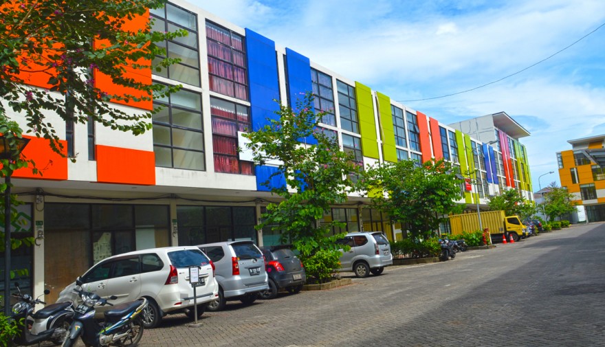 Golden Kawanua Commercial Park